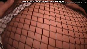 Wow, this hot amateur girl took a cumshot on her pussy in a public toilet! 🚽