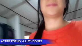 damn, this universitaria got a rico culo. givin her oral sex, showin huge tits, real homemade stuff.