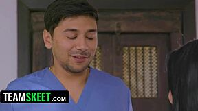 Yo, Holly Day begs stepbro to impregnate her! 😱