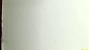 Single Mom Pinay Massage Therapist in Dubai Offers Intense Extra Anal Service