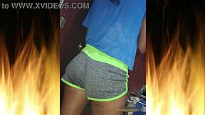 Skinny brunette flaunts hot ass! 😍