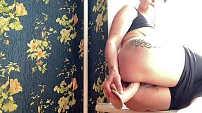 Sunny's oily massage got me squirting hard! 💦