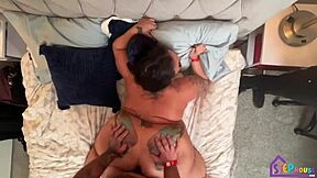 Thick Italian Rizzi Deluca takes Mad Vince deep in wet hole