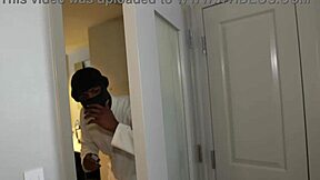 Bold Yuri Dreamz slams hotel maintenance guy in quickie