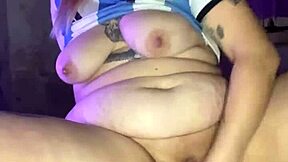 Hey, watch this Latina from Argentina play solo with her dildo and squirt like rain?