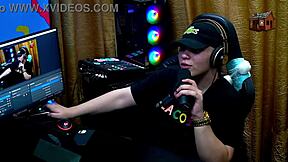 Latina lesbians Daniely and Patricia Red kiss during the podcast close up, leaving Ruan speechless with their natural tits